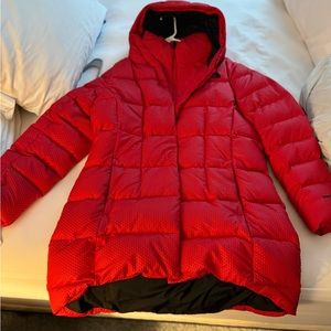 The North Face Fur Hooded Down Parkina Winter Coat sz XL red Women's